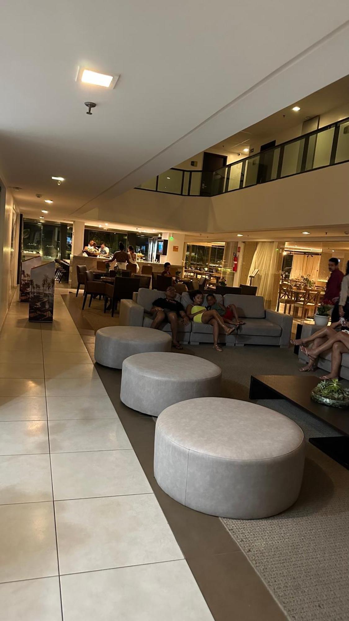 Flat Em Hotel De Luxo Beira Mar Da Grife Ritz Suites Com Vista Ampla Para Todo O Mar Da Cruz Das Almas, Jatiuca E Ponta Verde, Com Toda Estrutura De Um Hotel Lindo E Arrojado, Academia, Piscina E Muito Mais, Venha Viver Essa Experiencia Incrivel! Maceió Esterno foto
