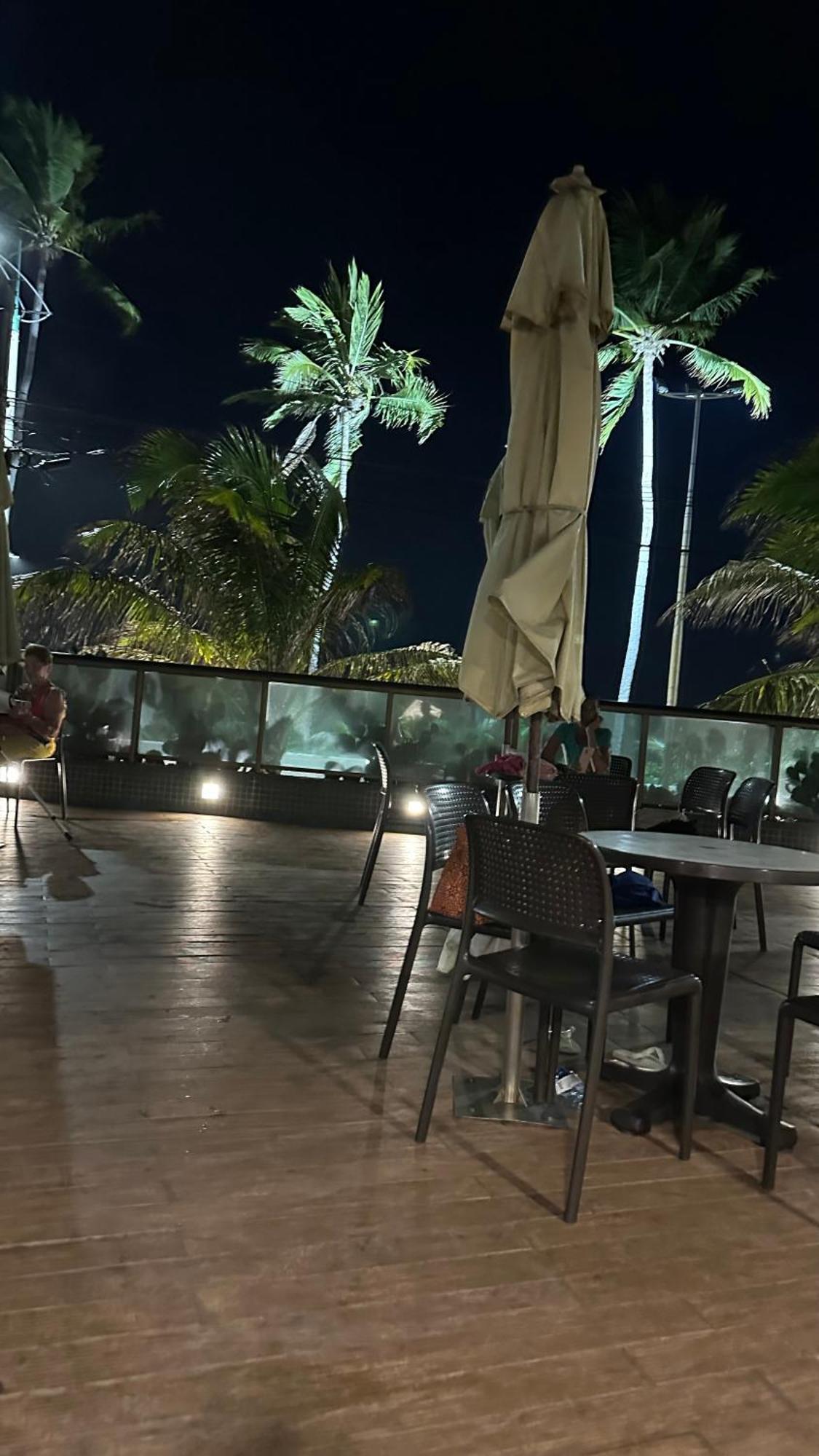 Flat Em Hotel De Luxo Beira Mar Da Grife Ritz Suites Com Vista Ampla Para Todo O Mar Da Cruz Das Almas, Jatiuca E Ponta Verde, Com Toda Estrutura De Um Hotel Lindo E Arrojado, Academia, Piscina E Muito Mais, Venha Viver Essa Experiencia Incrivel! Maceió Esterno foto