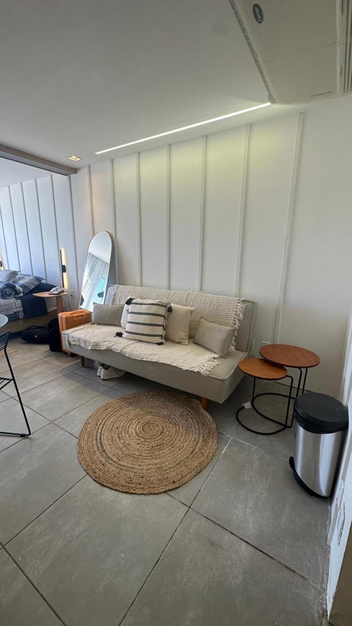 Flat Em Hotel De Luxo Beira Mar Da Grife Ritz Suites Com Vista Ampla Para Todo O Mar Da Cruz Das Almas, Jatiuca E Ponta Verde, Com Toda Estrutura De Um Hotel Lindo E Arrojado, Academia, Piscina E Muito Mais, Venha Viver Essa Experiencia Incrivel! Maceió Esterno foto